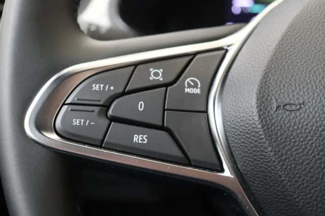 Renault Captur (2025) thumbnail 16