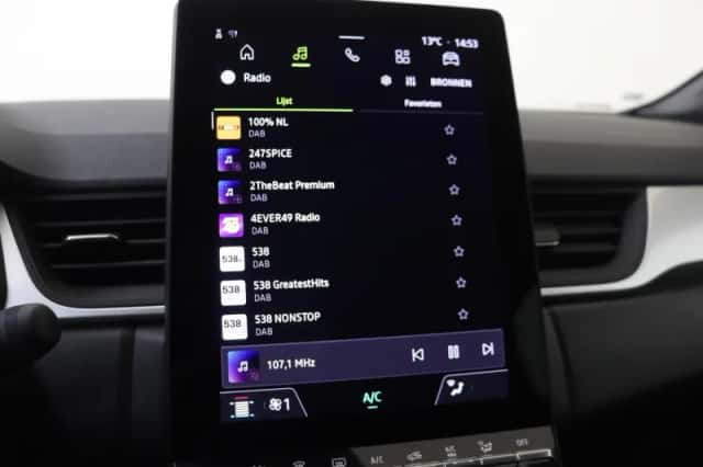 Renault Captur (2025) thumbnail 21