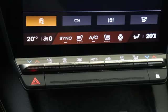 Renault Mégane E-Tech (2025) thumbnail 21