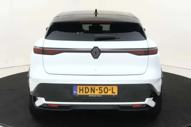 Renault Mégane E-Tech (2025) thumbnail 7