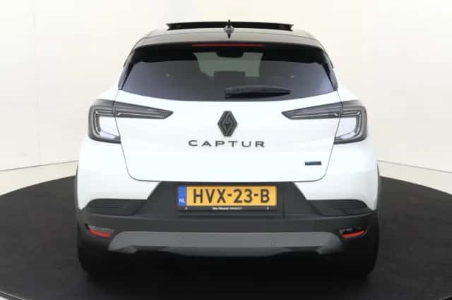 Renault Captur (2025) thumbnail 7
