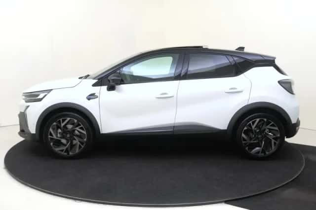 Renault Captur (2025) thumbnail 8