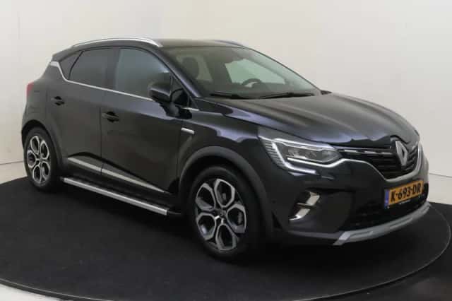 Renault Captur (2020) thumbnail 2