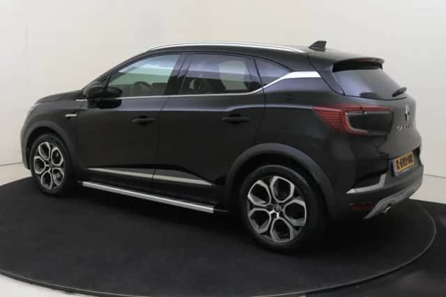 Renault Captur (2020) thumbnail 3