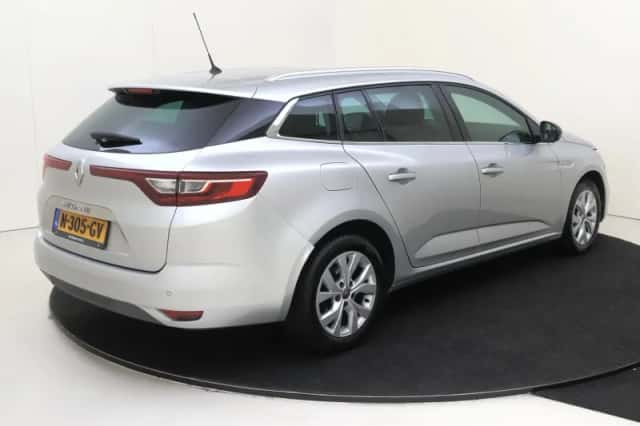 Renault Mégane (2020) thumbnail 4