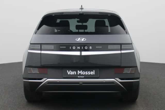 Hyundai Ioniq 5 (2024) thumbnail 5