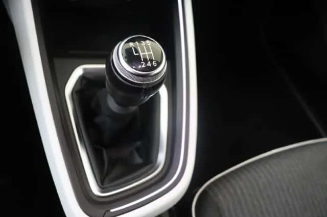 Renault Clio (2022) thumbnail 15