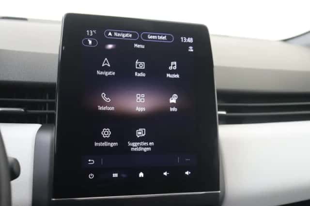 Renault Clio (2022) thumbnail 16