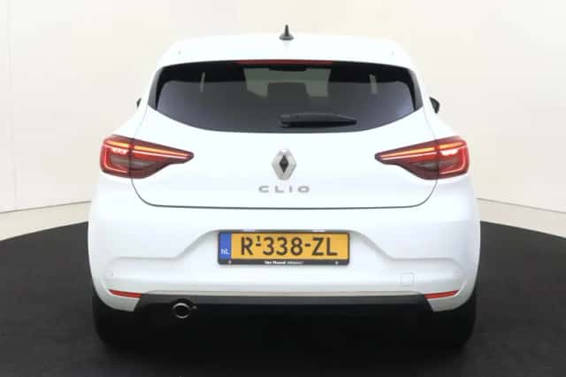Renault Clio (2022) thumbnail 7