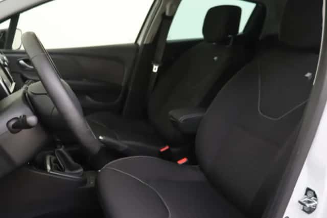 Renault Clio (2017) thumbnail 11