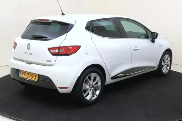 Renault Clio (2017) thumbnail 4