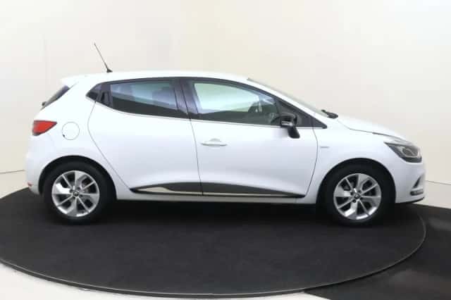 Renault Clio (2017) thumbnail 9