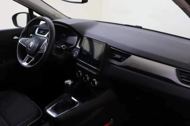 Renault Captur (2021) thumbnail 5