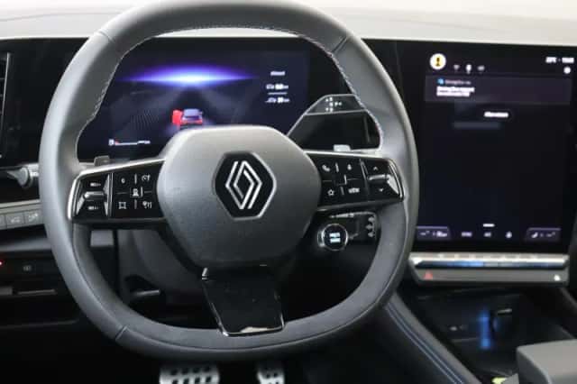 Renault Austral (2024) thumbnail 10