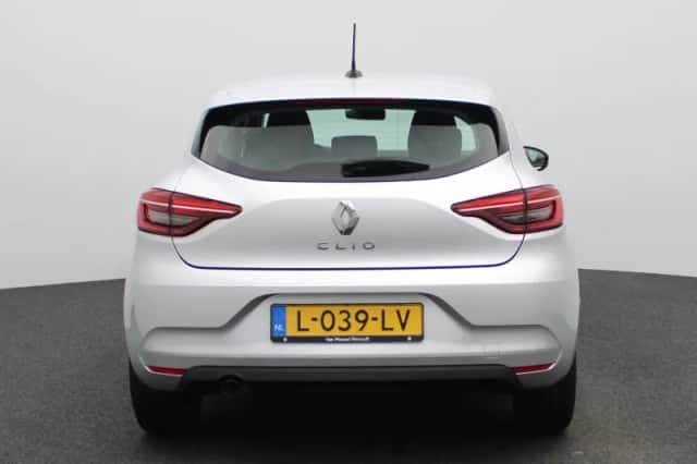 Renault Clio (2021) thumbnail 5