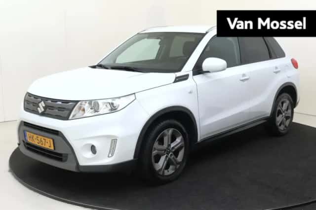 Suzuki Vitara (2015) thumbnail 1
