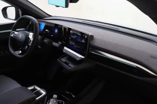 Renault Mégane E-Tech (2026) thumbnail 6