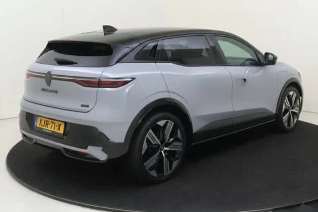 Renault Mégane E-Tech (2026) thumbnail 2