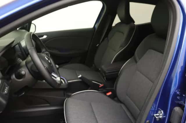 Renault Clio (2021) thumbnail 11