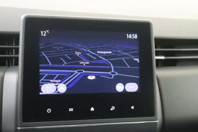 Renault Clio (2021) thumbnail 17
