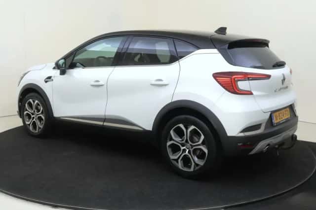 Renault Captur (2020) thumbnail 3