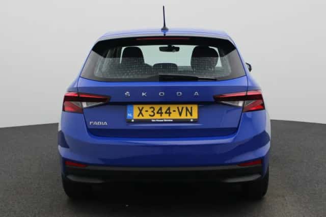 Škoda Fabia (2024) thumbnail 5