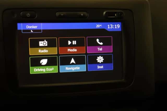 Dacia Duster (2018) thumbnail 16