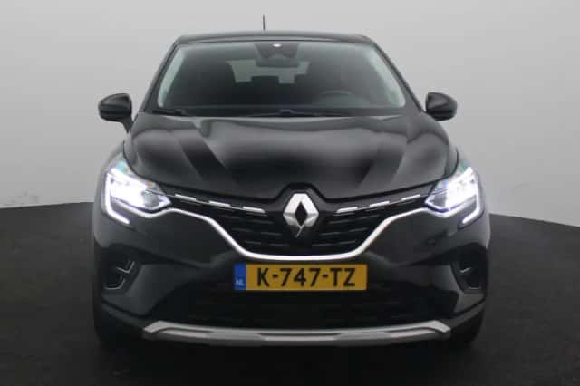 Renault Captur (2020) thumbnail 3