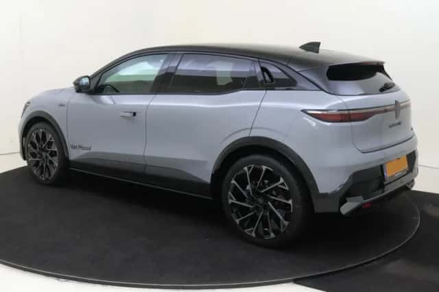 Renault Mégane E-Tech (2026) thumbnail 3
