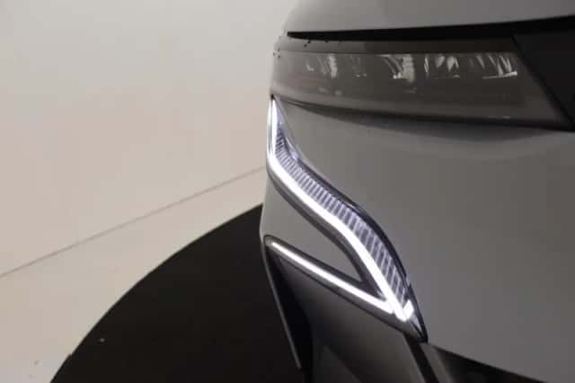Renault Mégane E-Tech (2026) thumbnail 9