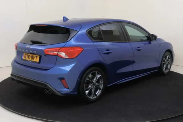 Ford Focus (2020) thumbnail 4