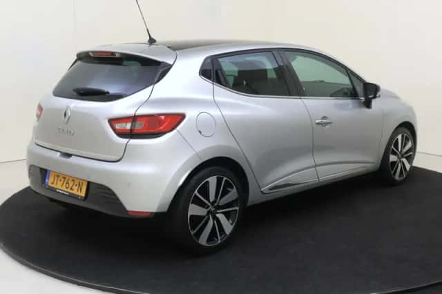 Renault Clio (2016) thumbnail 4