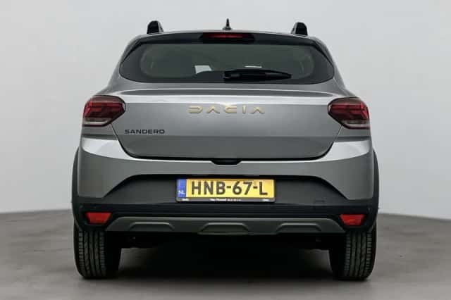 Dacia Sandero Stepway (2025) thumbnail 3