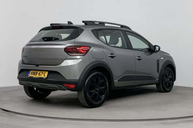 Dacia Sandero Stepway (2025) thumbnail 4