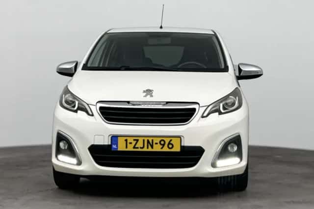 Peugeot 108 (2015) thumbnail 5