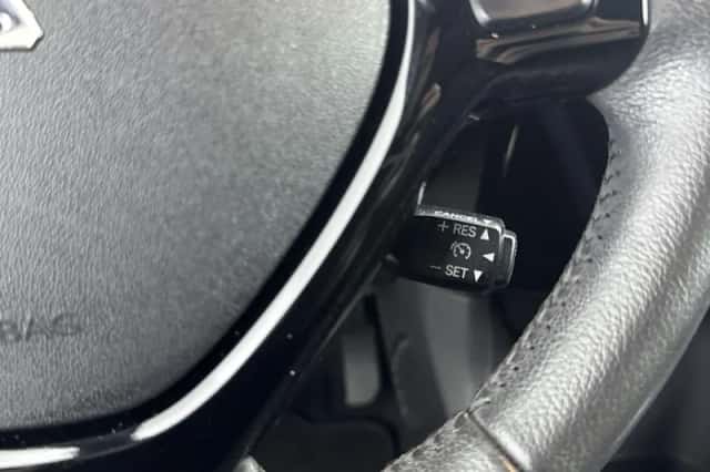 Peugeot 108 (2015) thumbnail 6