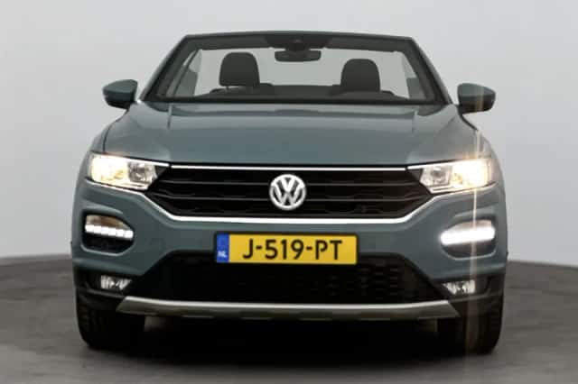 Volkswagen T-Roc (2020) thumbnail 5