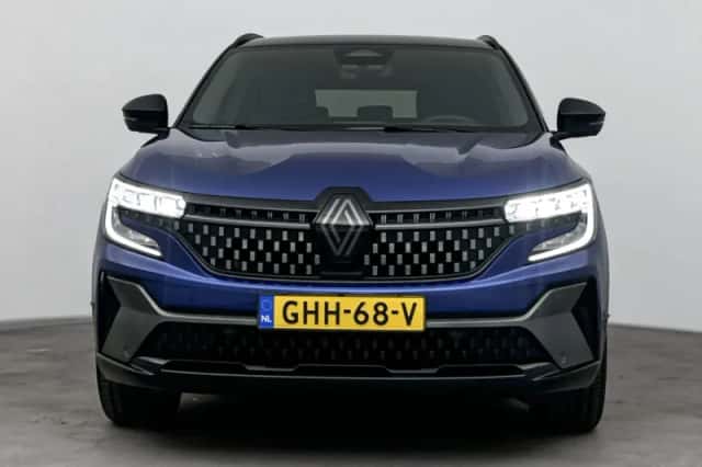 Renault Austral (2024) thumbnail 5