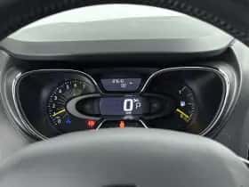 Renault Captur (2015) thumbnail 12