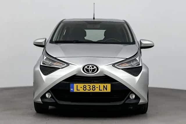 Toyota Aygo (2020) thumbnail 5