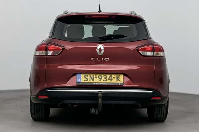 Renault Clio (2018) thumbnail 3