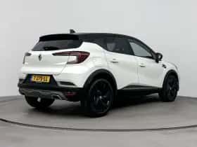 Renault Captur (2023) thumbnail 4