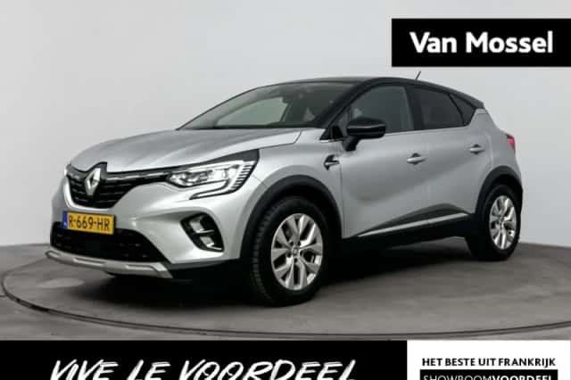 Renault Captur (2022) thumbnail 1