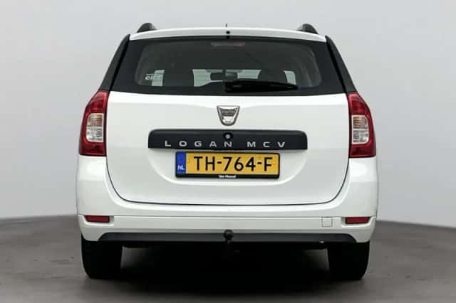 Dacia Logan (2018) thumbnail 3