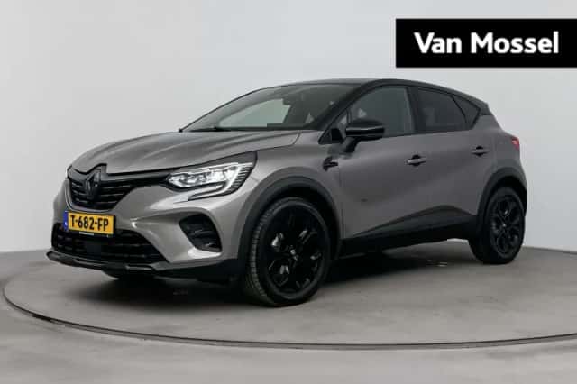 Renault Captur (2023) thumbnail 1