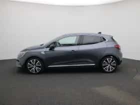 Renault Clio (2022) thumbnail 4