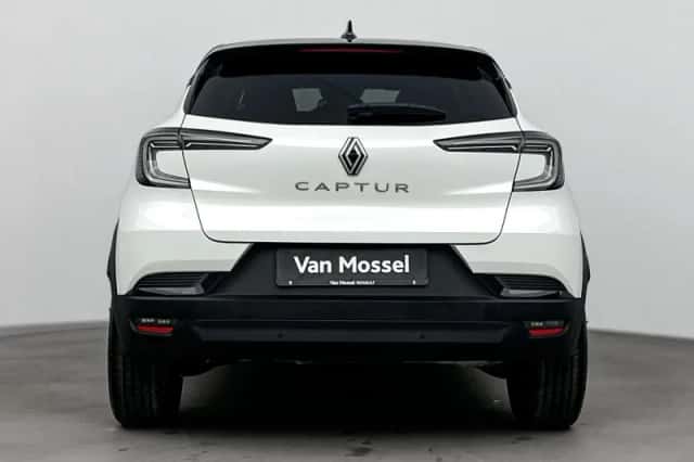 Renault Captur (2025) thumbnail 3
