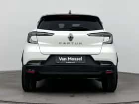 Renault Captur (2025) thumbnail 3