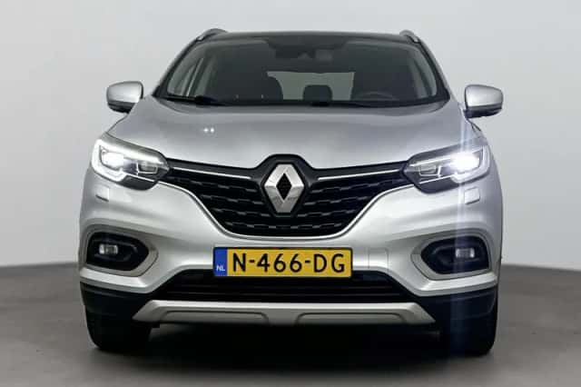 Renault Kadjar (2021) thumbnail 5