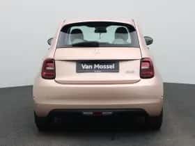 Fiat 500 (2023) thumbnail 5